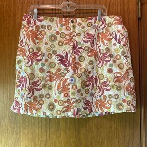 Women’s skirt, size 14 flower print, lightly stretchy